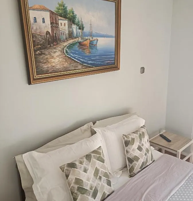 Historic Center Apartment At Thisseio-1
